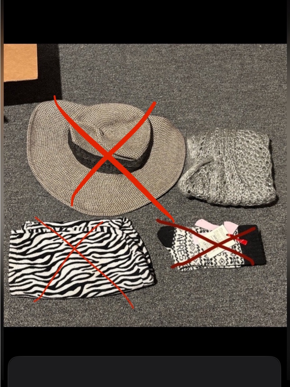 Freebies - Picture 4 of 12